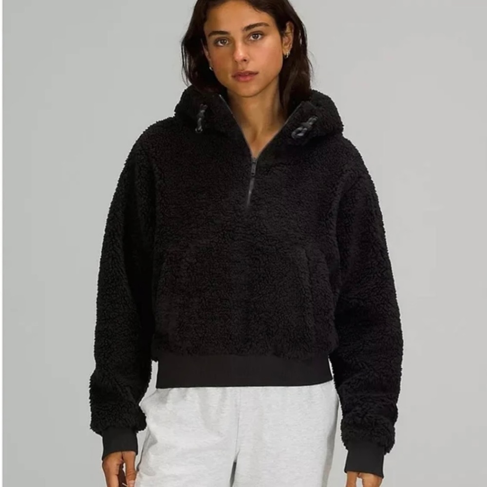 Lululemon 1/2 Zip Textured Fleece - Size 10